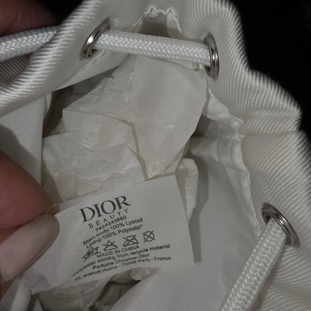 Dior Cream Drawstring Cosmetic Bag - Picture 5 of 7